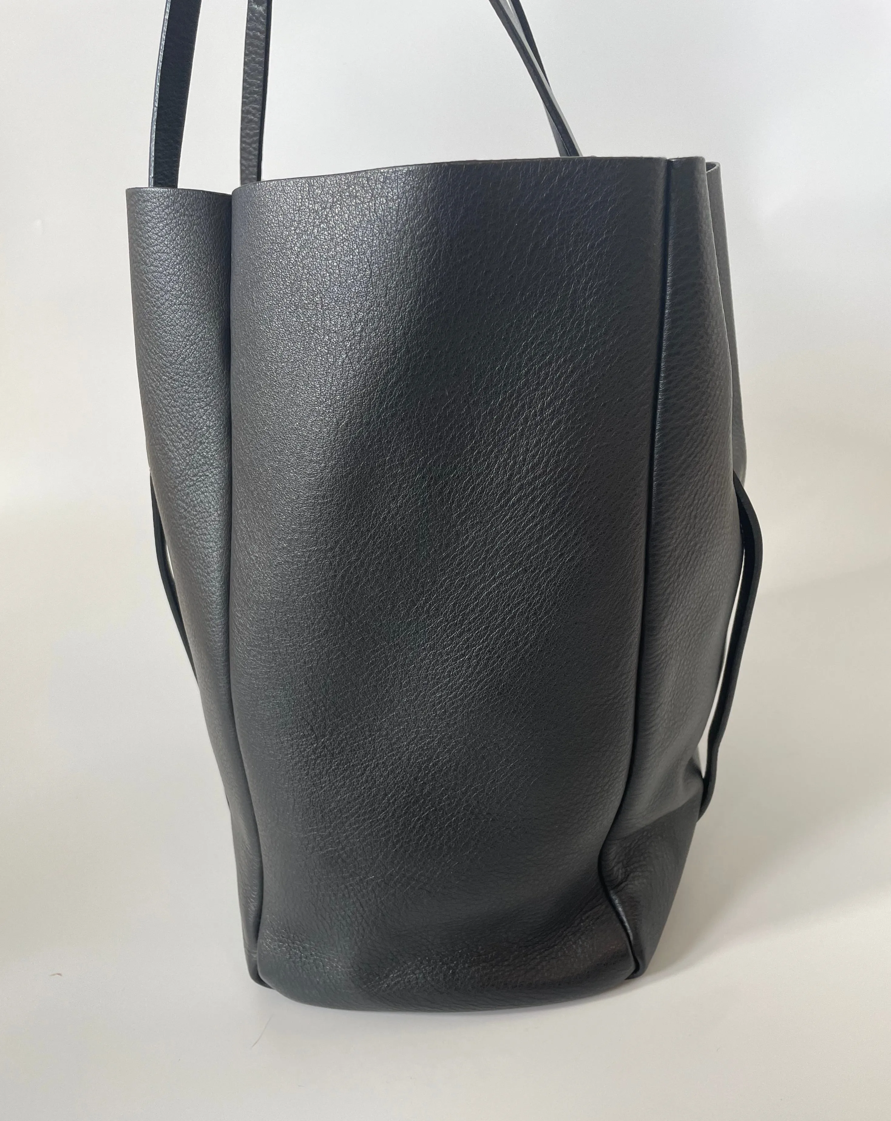 BALENCIAGA | EVERYDAY SMALL TOTE | BLACK