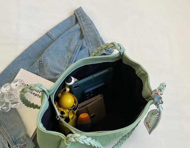 CL1112 - Embossed Green Fashion Handbag