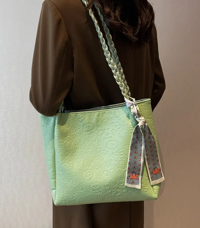 CL1112 - Embossed Green Fashion Handbag
