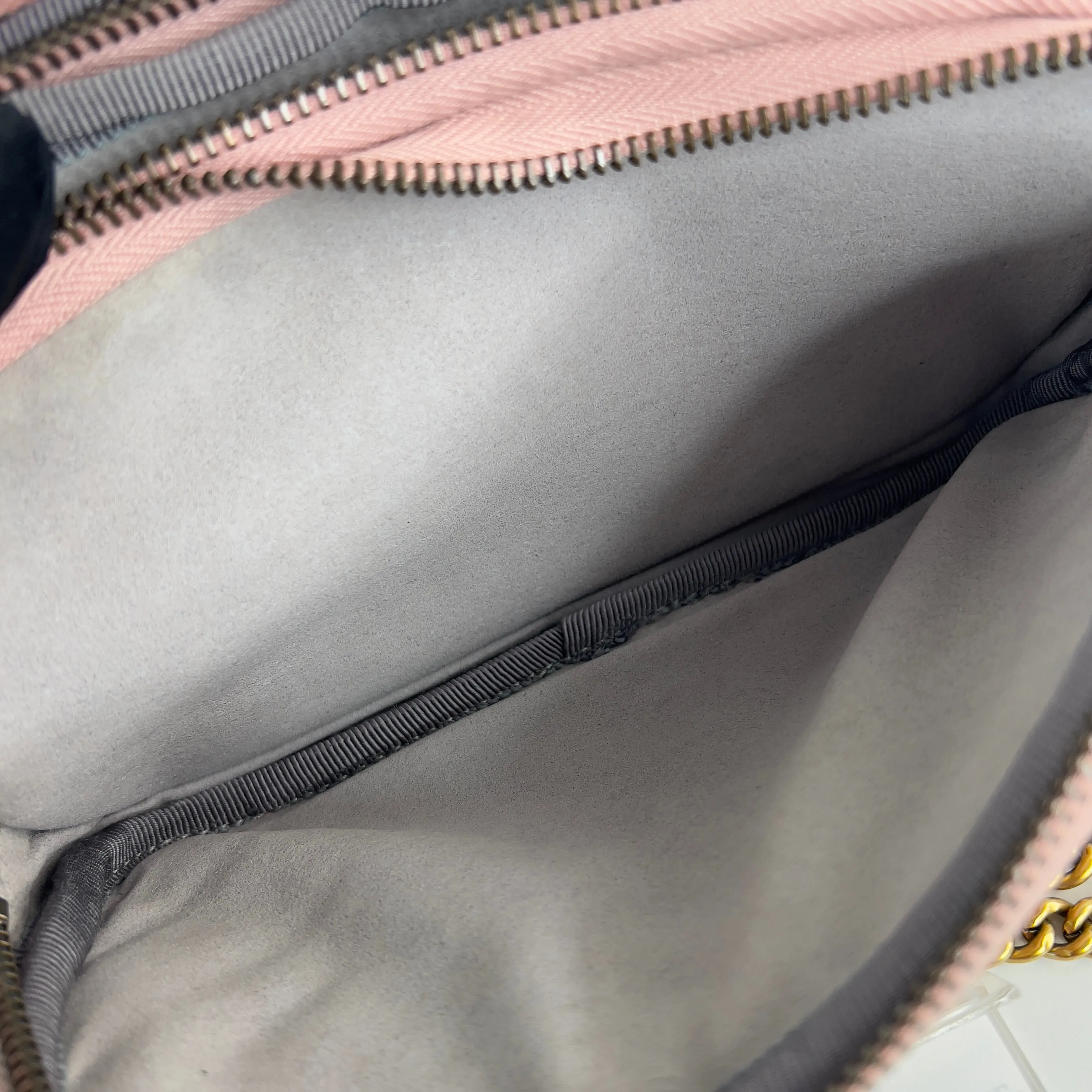 GG Marmont Crossbody Bag