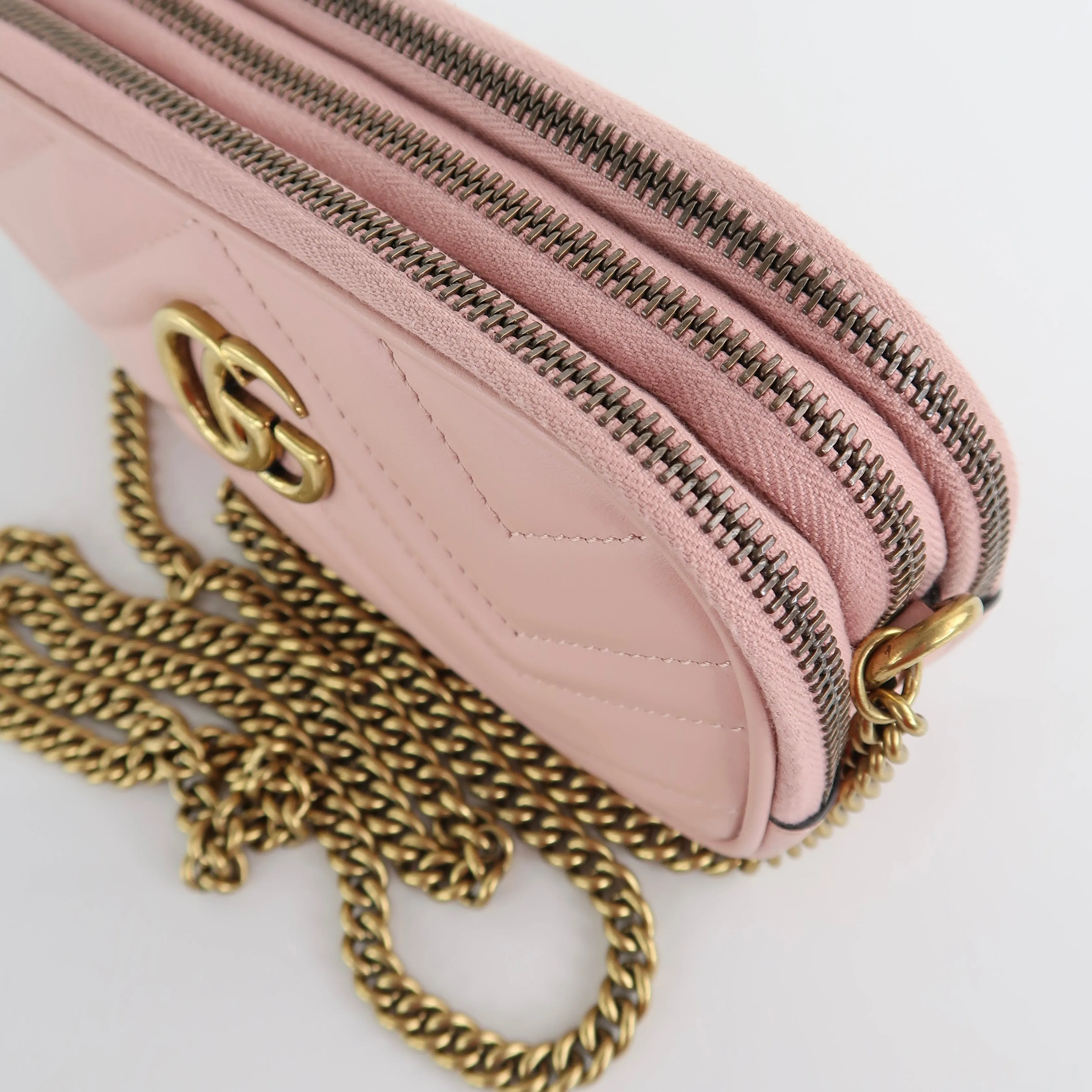 GG Marmont Crossbody Bag