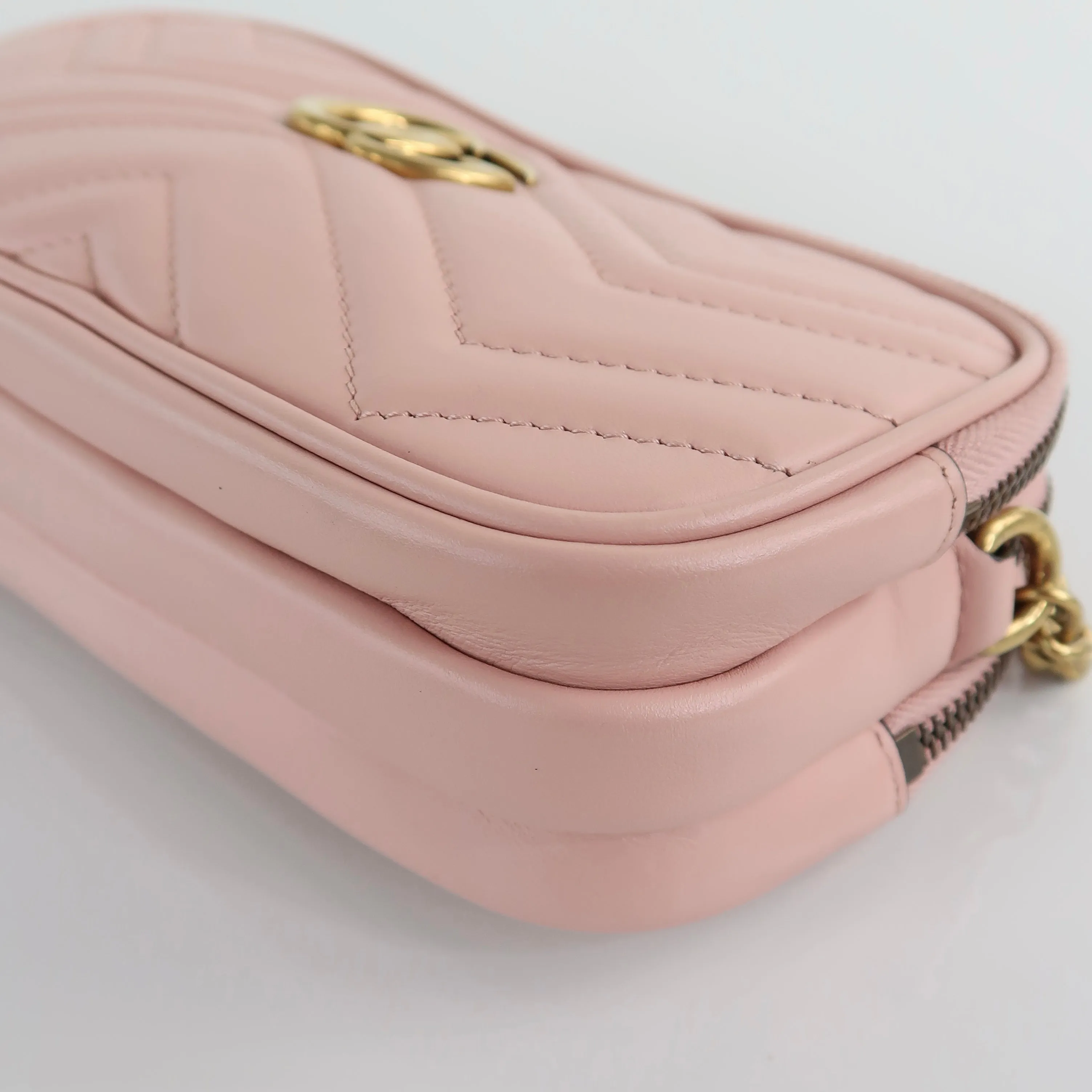 GG Marmont Crossbody Bag