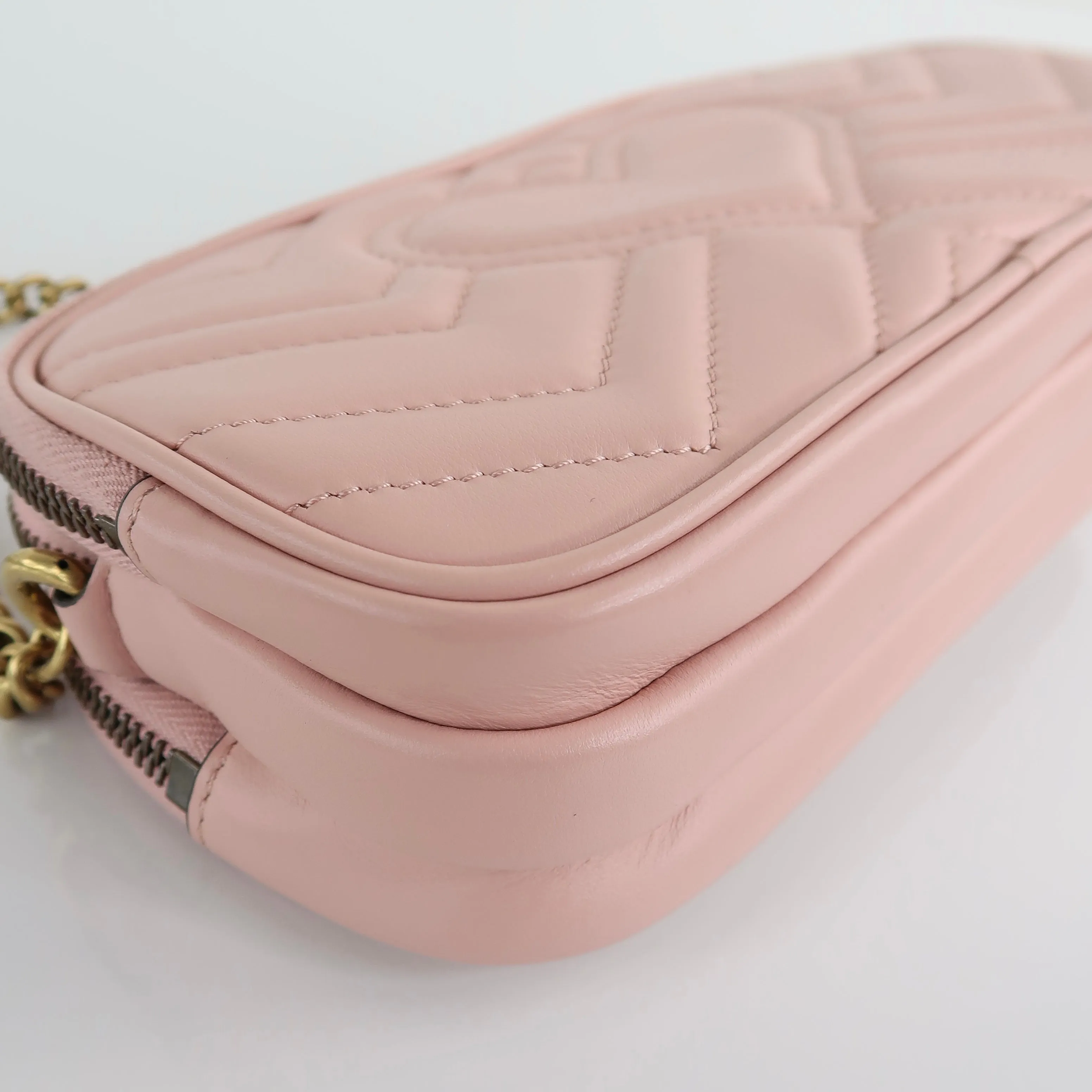 GG Marmont Crossbody Bag
