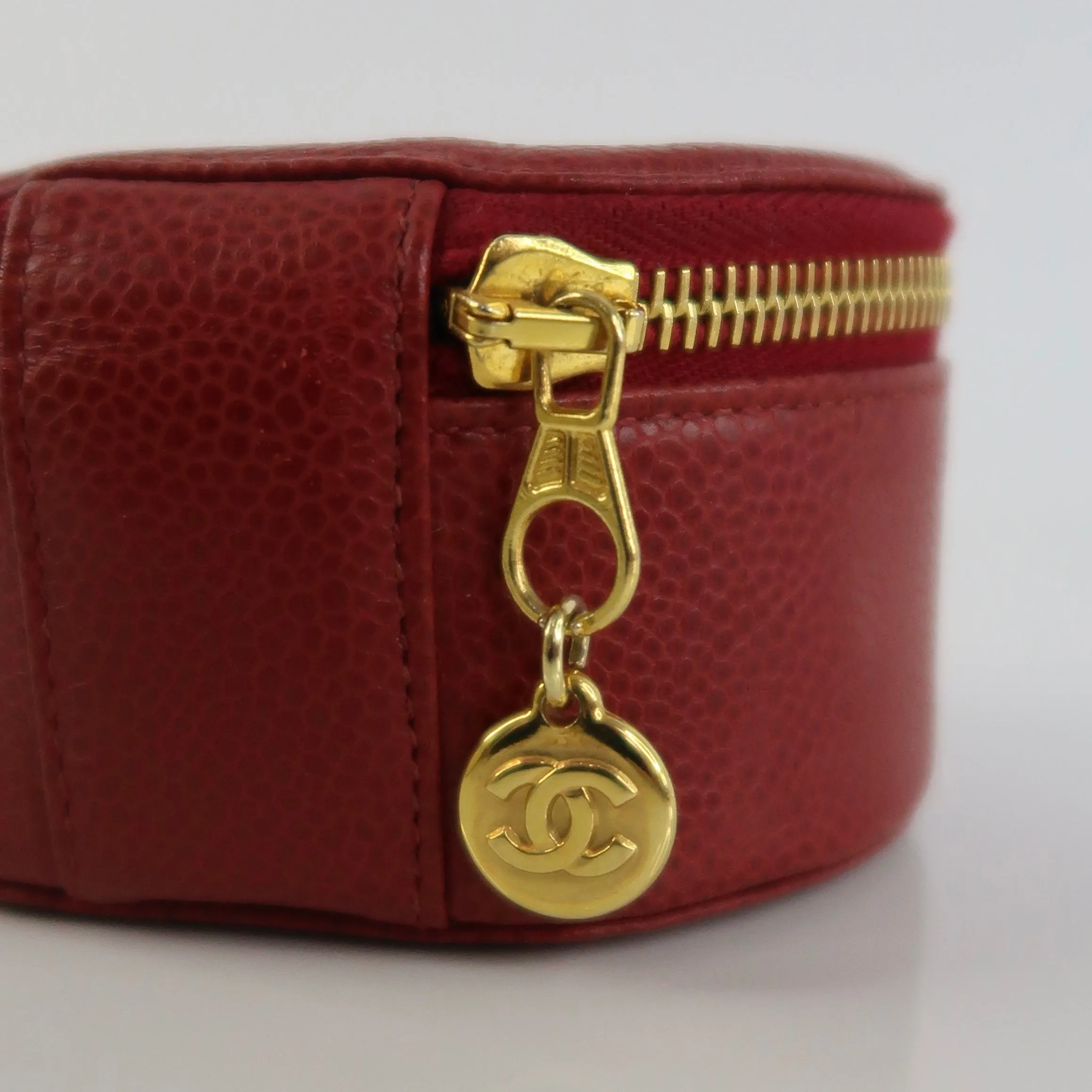 Round Jewelry Case