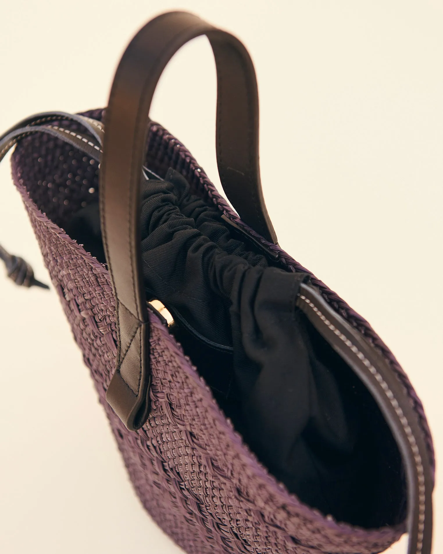 SMALL WOVEN BASKET - DEEP PURPLE