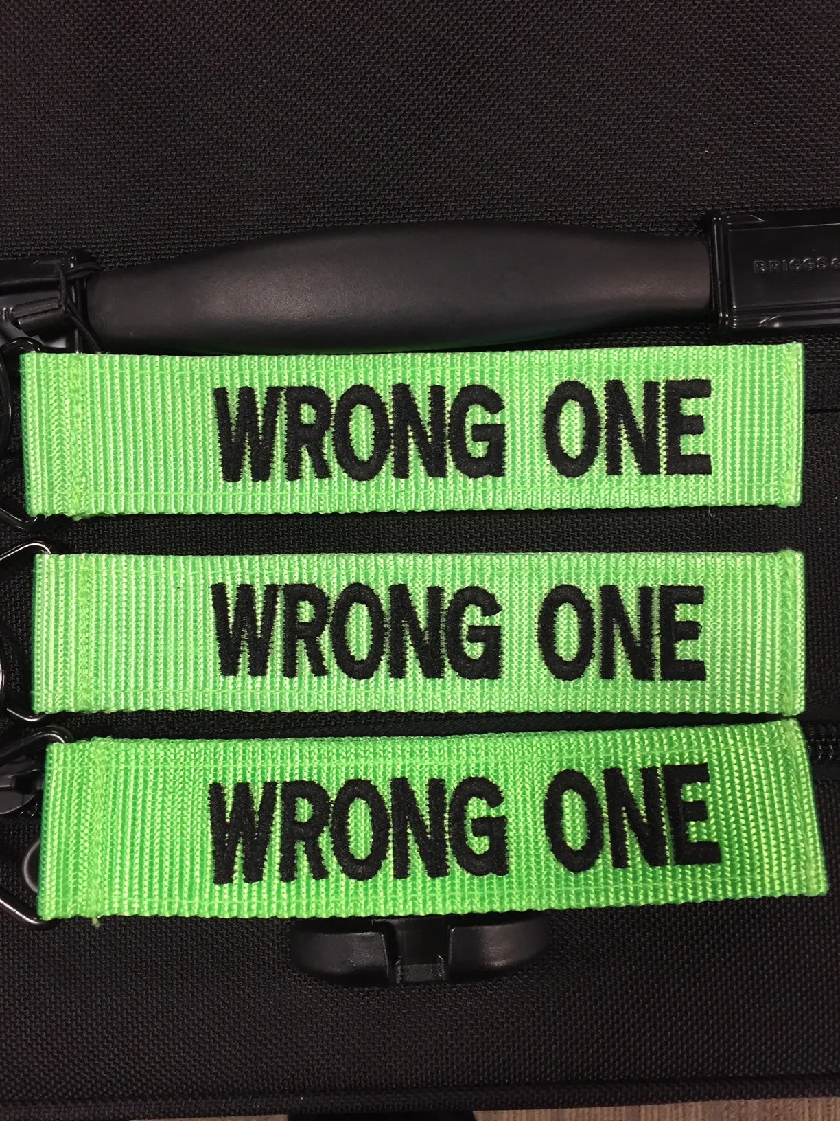 TudeTag - "WRONG ONE" Luggage Tag Identifier